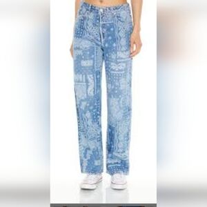 Forever 21 Blue Paisley Patterned Jeans Size 28